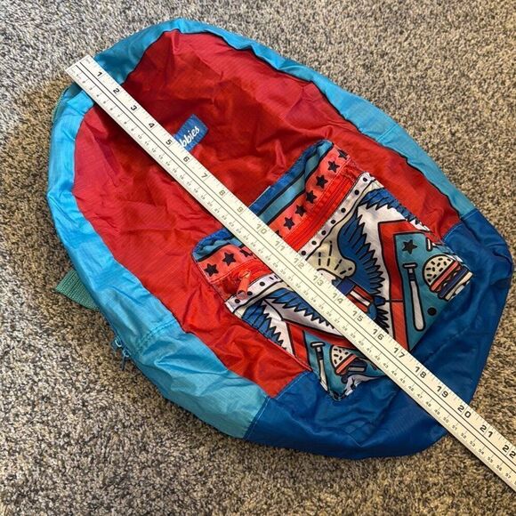 Chubbies Stowaway Lightweight Zip Backpack - Picture 6 of 6